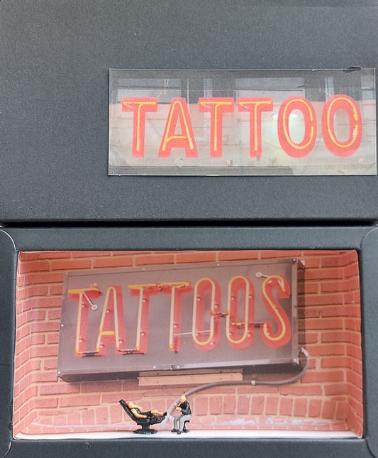 Unter die Haut- Tattoostudio in der Geschenkbox